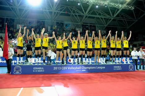 Il Vakifbank Istanbul festeggia la vittoria della Champions League, sarà solo l'inizio (foto Cev)