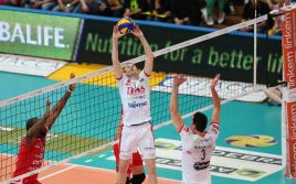 Sintini in palleggio durante gara 5 (foto Giacomo Sintini - pagina Facebook ufficiale)