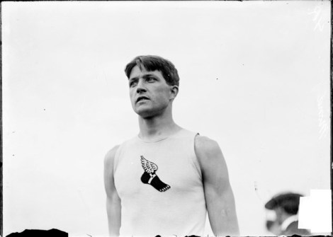 Un mezzo busto di Ray Ewry durante i Giochi Olimpici di S. Louis nel 1904 (foto Chicago Historical Society ©)